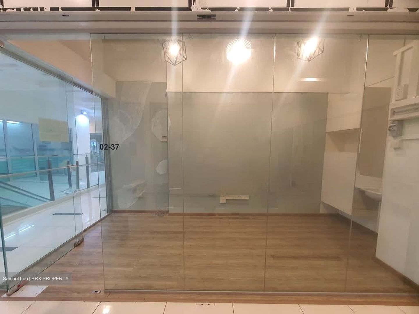 Centropod @ Changi (D14), Shop House #562106251